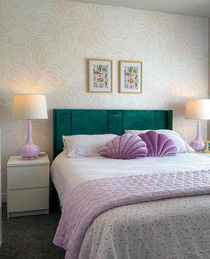 I am just in love with her room.


#decor #lovely #Modern #decoratemyroom #girlsroom #lovedecor #pinkinterior 
