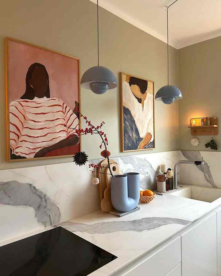 🎨 Embracing creativity in every corner of my kitchen! 🌿✨ 🍽️✨ Credit: @hej_sylwi #KitchenArt #ModernHome #InteriorInspo #ArtisticSpaces #HomeDecor
