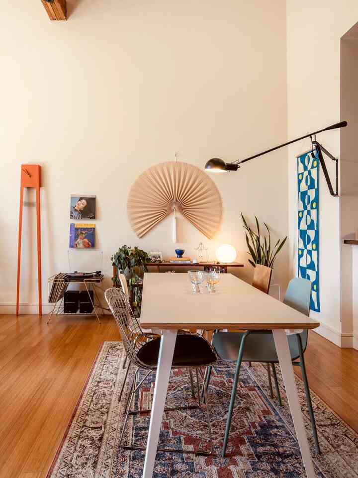 Bringing a bit of Palm Springs to my everyday life. #MidCenturyModern #RetroResort