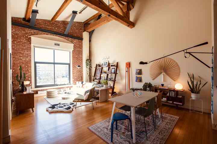 This vintage charm and modern comfort. #MidCenturyLiving #VintageVibes
