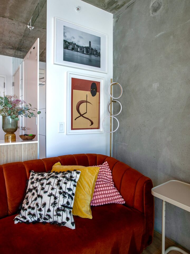 short form carousel card thumbnail