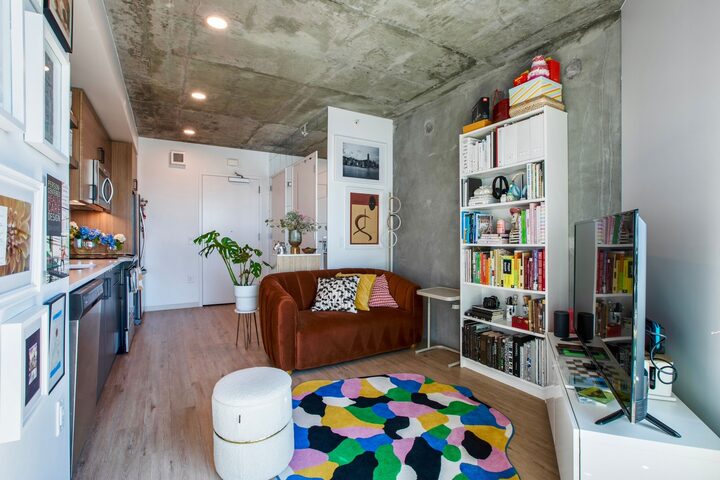 short form carousel card thumbnail