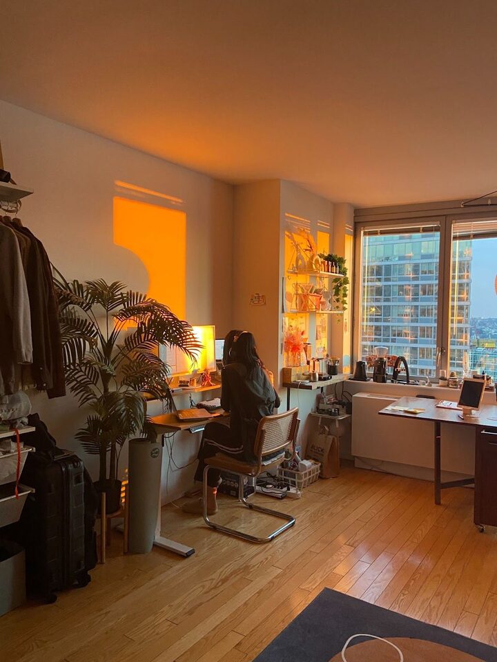 short form carousel card thumbnail