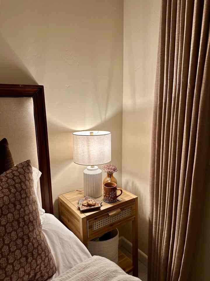 Cozy corner of my bedroom #bedroom #traditionaldecor 