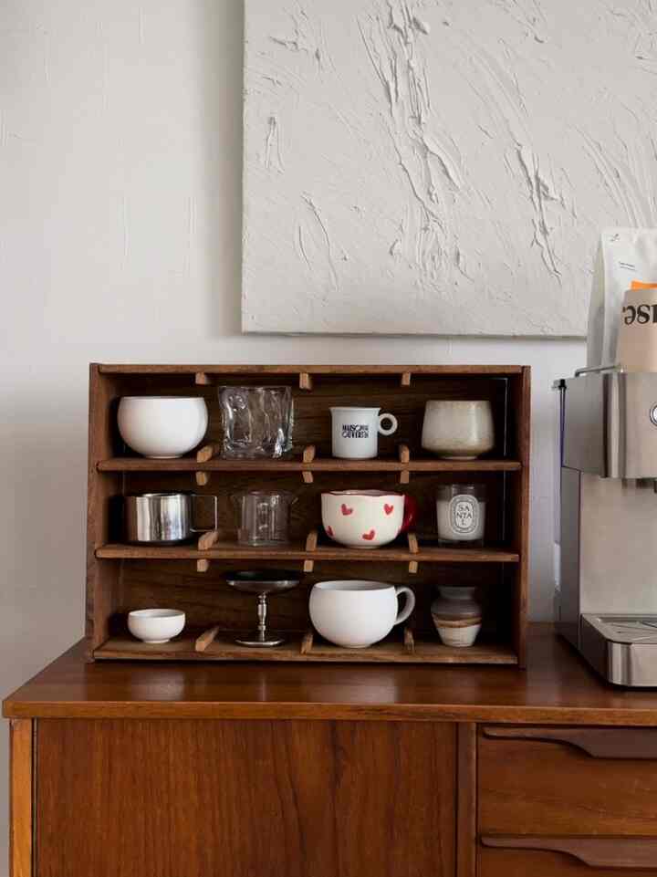 カップシェルフは100均グッズで手作り☕️ #海外インテリア #カップシェルフ