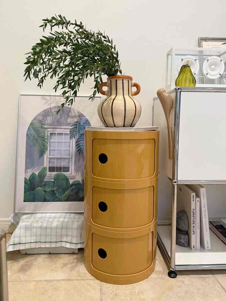 cute #roundnightstandstorage 