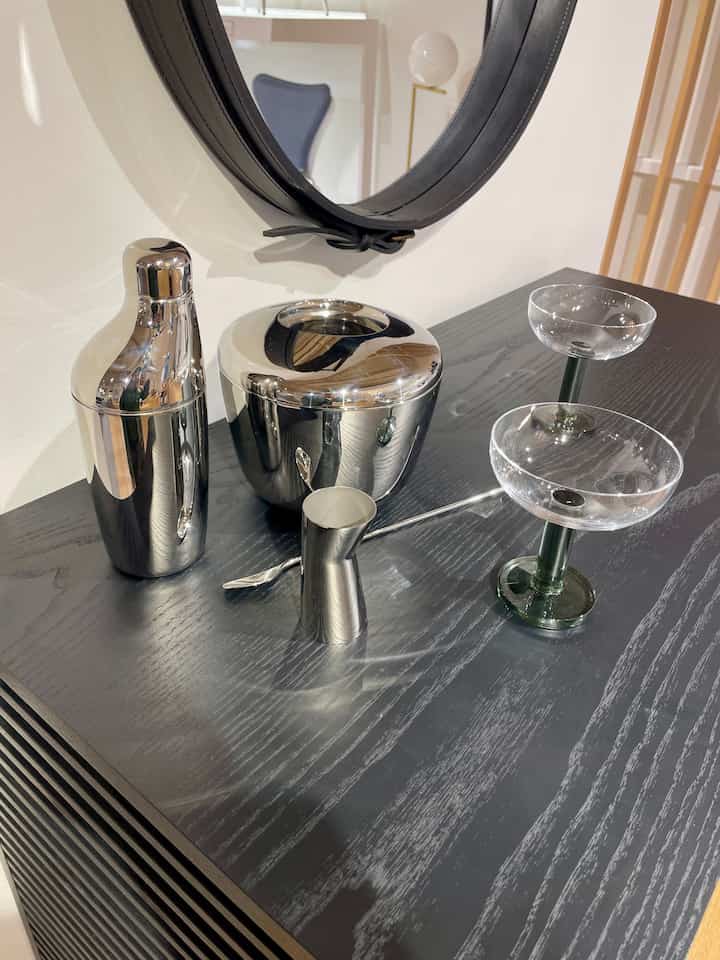 Perfect bar cart accessories #barcart #drinksetup