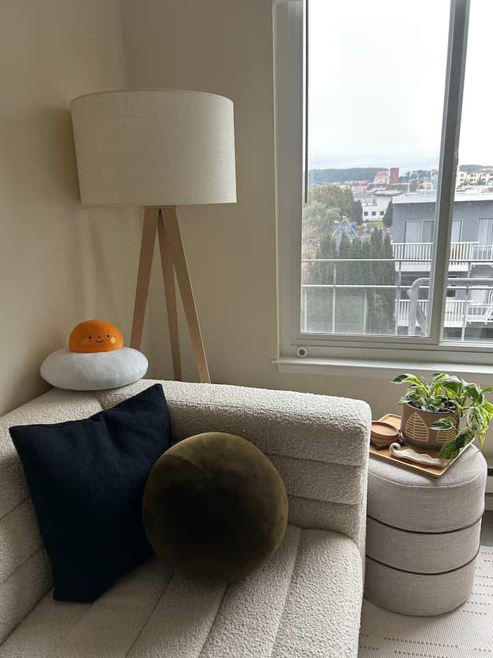 Tagged posts featuring Uvvyui Ivory Ball Pillow 3