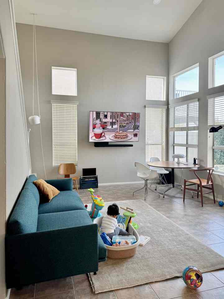 Recommend DWR Stow Storage Bin for hiding everything underneath the sofa 😎 


#storagebox #storagebin #toybox #toybin #livingroominterior #mcm #midcenturymodern 