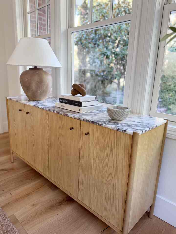 Modern sideboard styling. #modernorganic #sideboardstyling #interiorstyling