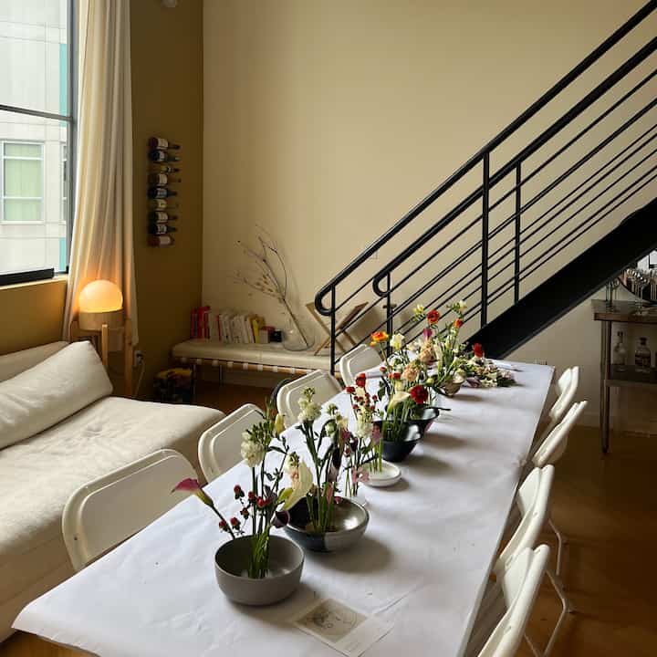 hosted an ikebana making for valentines with my girls #valentines #galentines #modularfurniture #hosting