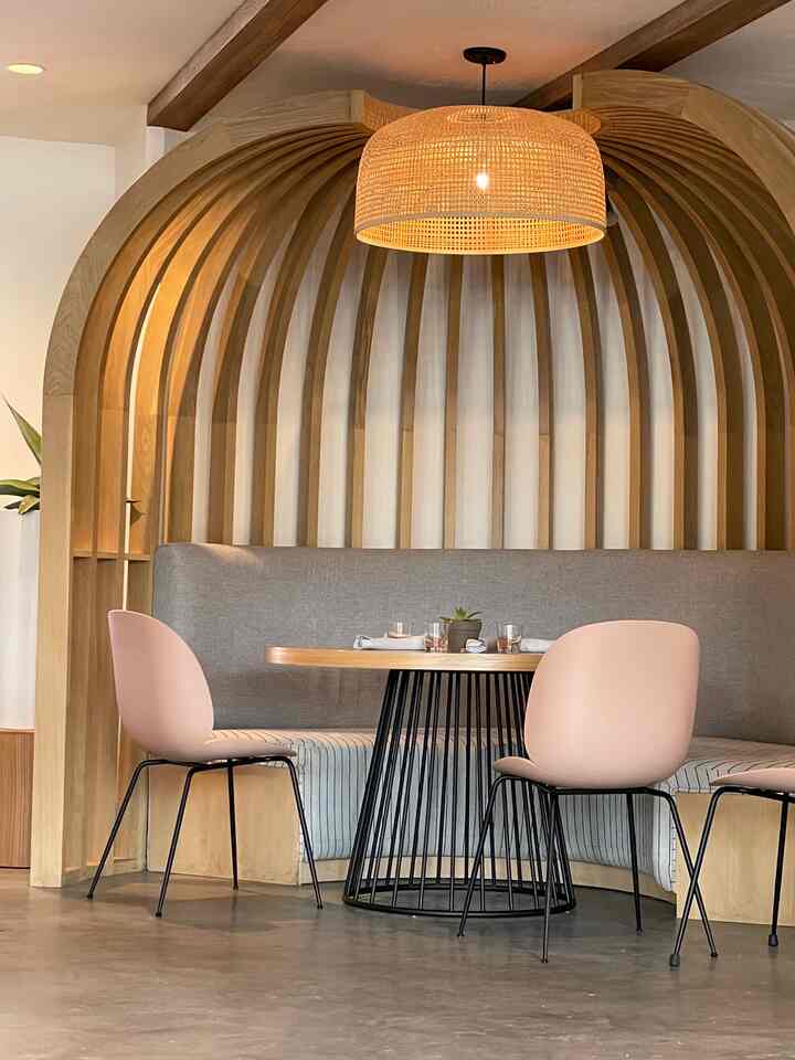 Loving this cute yet simple dining area #clean #minimal #aesthetic #dining 