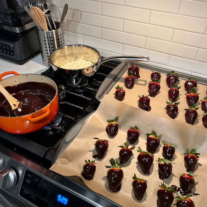 DIY valentines treats #valentines #athome #baking