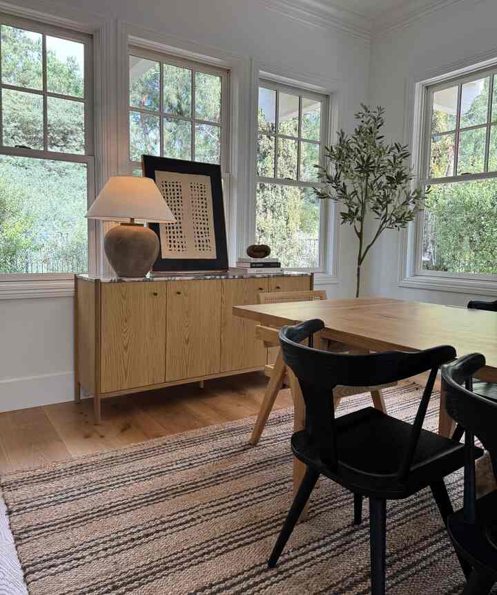  #moderninterior #sideboarddecor