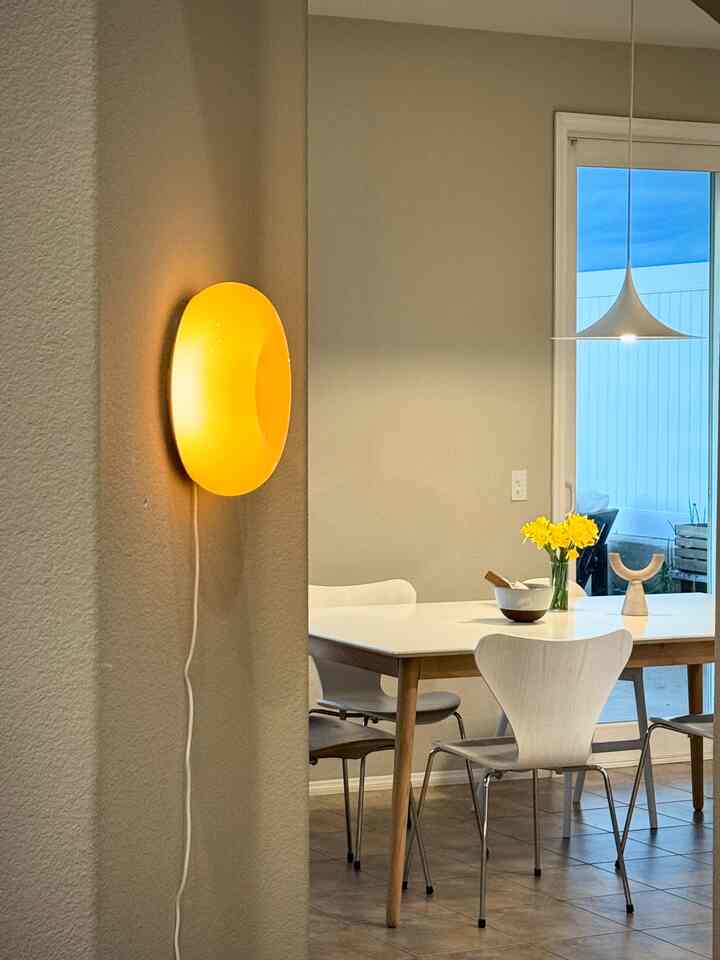 Iighting interiors ✨

#ikea #ikealighting #donutlamp #lightinginterior #pendantlight 