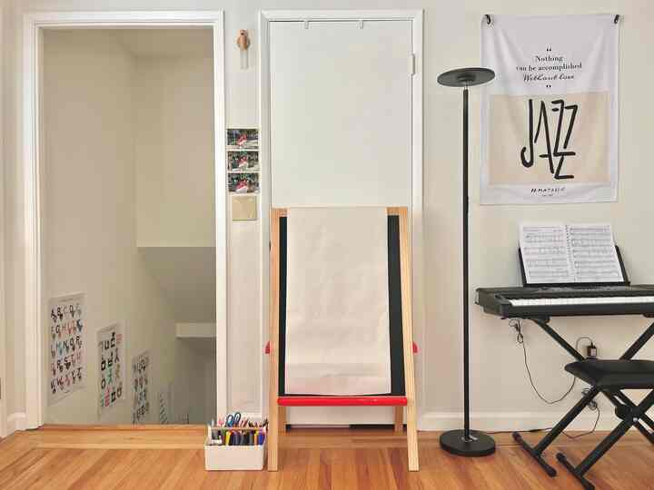 To my girls,
Draw and play with anything you imagine❤️

#livingroominterior
#whiteinterior
#blackinterior
#beigeinterior 
#kidfriendlyinterior
#familyfriendlyinterior
#minimalinterior
#simpleinterior
#moderninterior 
#warmtoneinterior
