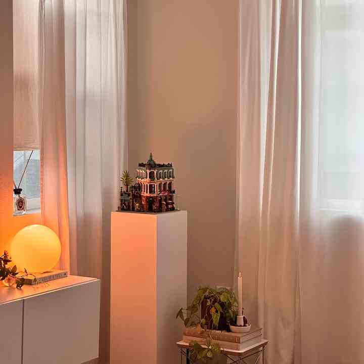 cozy corner that i love
#lego #livingroom #cozy