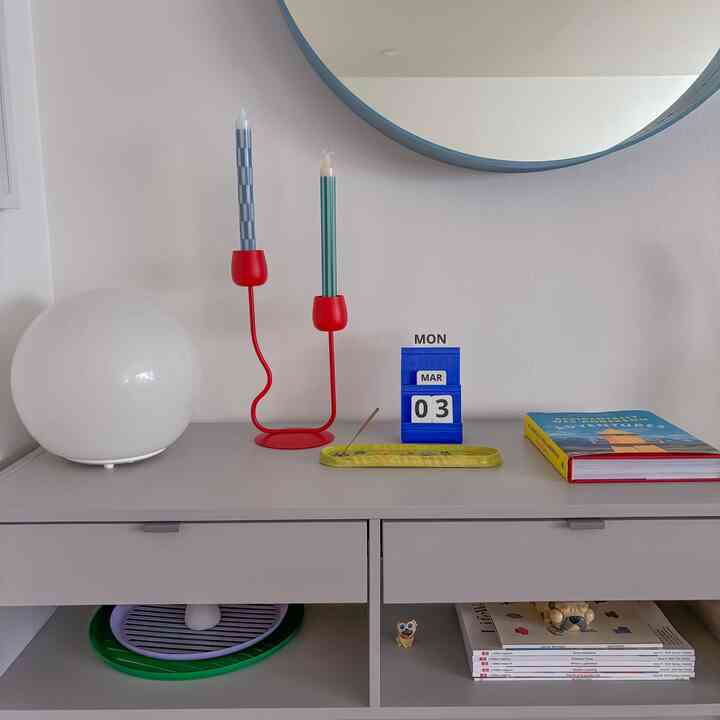 Entrance table for all necessities 🫶🏼 #entranceinterior #calendar #homedecor 