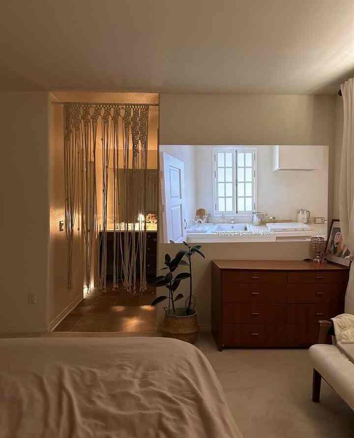 Watching my favorite channel while cozy in bed is the best😌
#bedroom #bedroominterior #minimalist #minimalinterior #cozyroom #cozynook #bedroomdecor