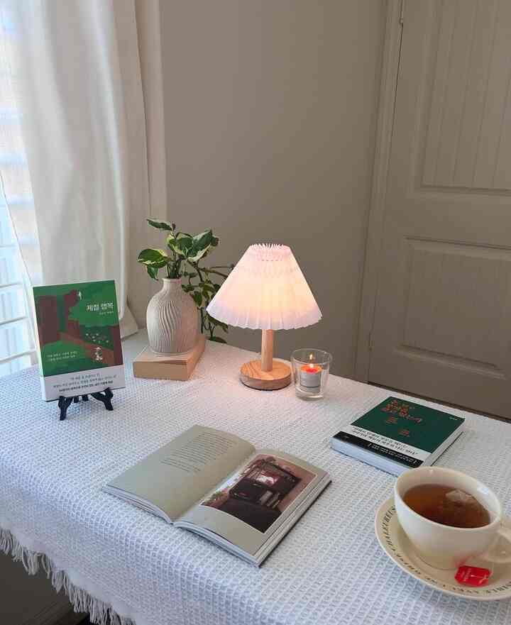 A space with books, warm tea, and favorite music feels like heaven.

#bedroom #bathroom #bedroomdecor #minimaldecor #minimalist #cozyinterior #simpledecor #closet #readingnook #homecafe #homemade #kitchen #minimalinterior #whitewoodinterior #whiteinterior #whitedecor 