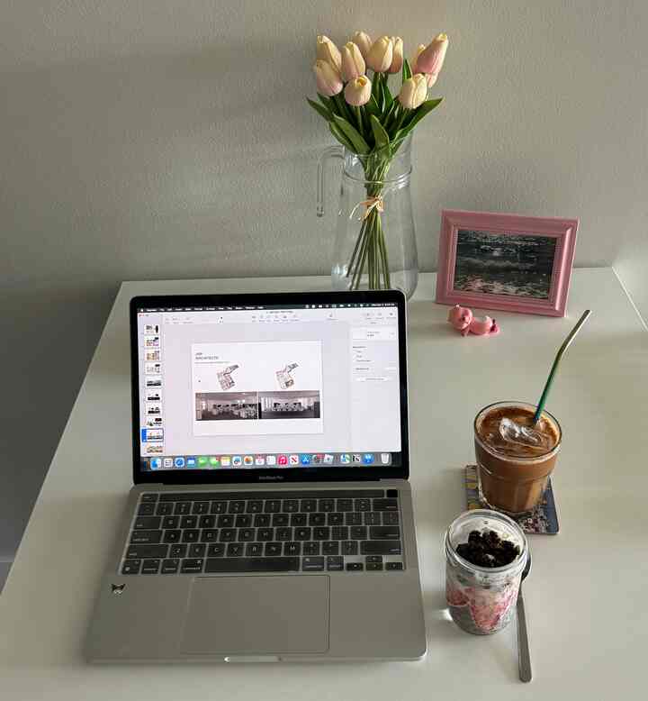 Love this space💗
#morningroutinr #workfromhome #coffeetime #ikea #glassware