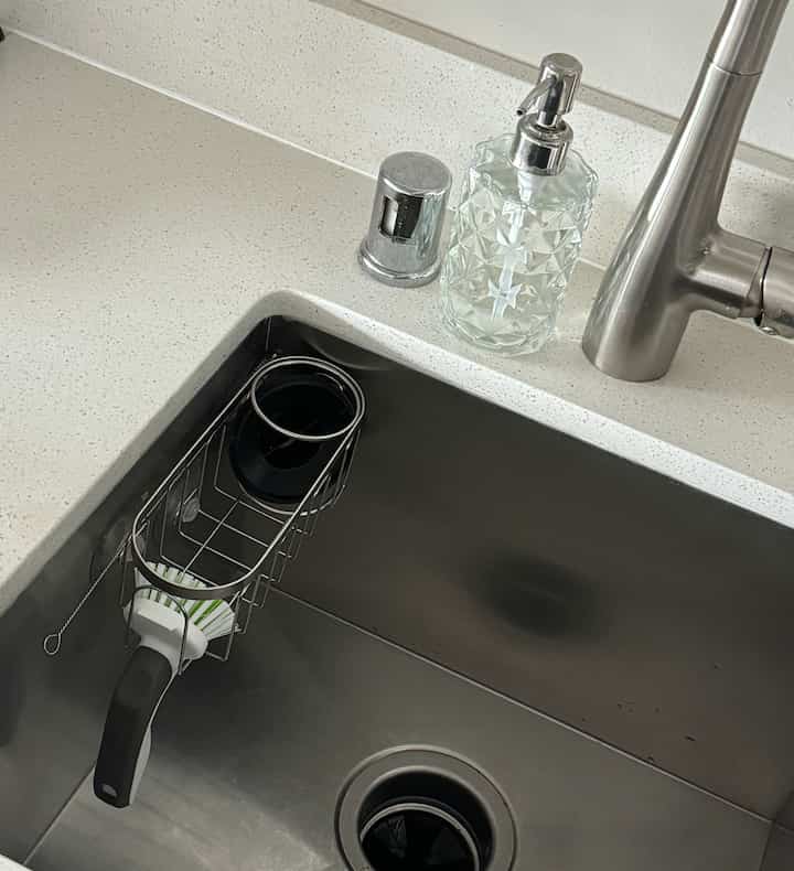 Kitchen essentials🫧
#kitchenorganization #sinkorganization #organization #organizationtips #springcleaning #kitchenessentials