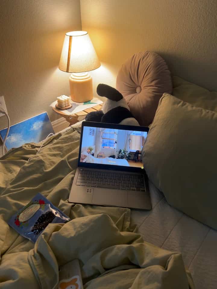 #rainyday 🌧️🪼