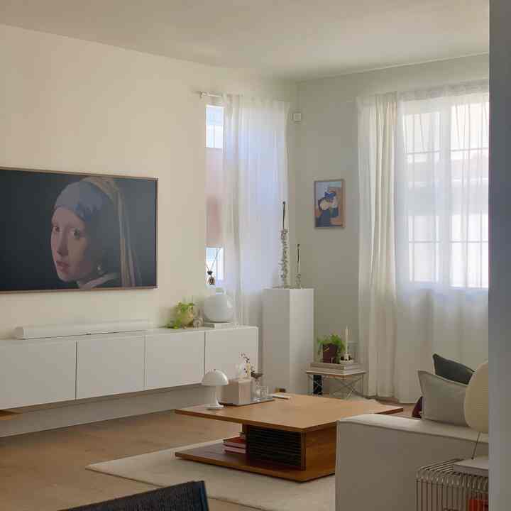 Overall vibe of my living room at the end of winter. Spring is coming🌷 #livingroominterior #livingroom #interiorposter #stylinghome 