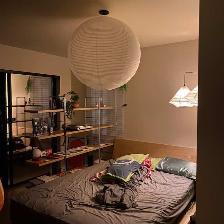 <span data-sheets-root="1" style="color: rgb(0, 0, 0); letter-spacing: normal; font-size: 10pt; font-family: Arial;">Cozy evening at my place #roomdecor #bedinspo #shelf #lighting #cozyliving #japandi</span>