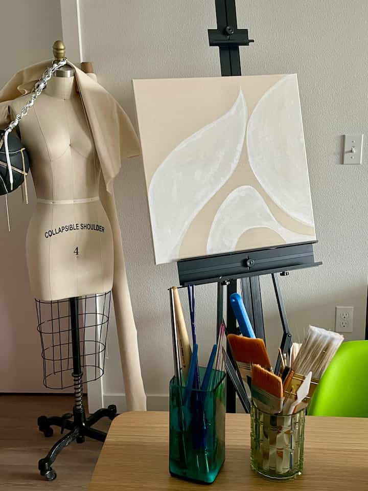 A multifunctional space for designing and painting #artist #designer #studio #workspace