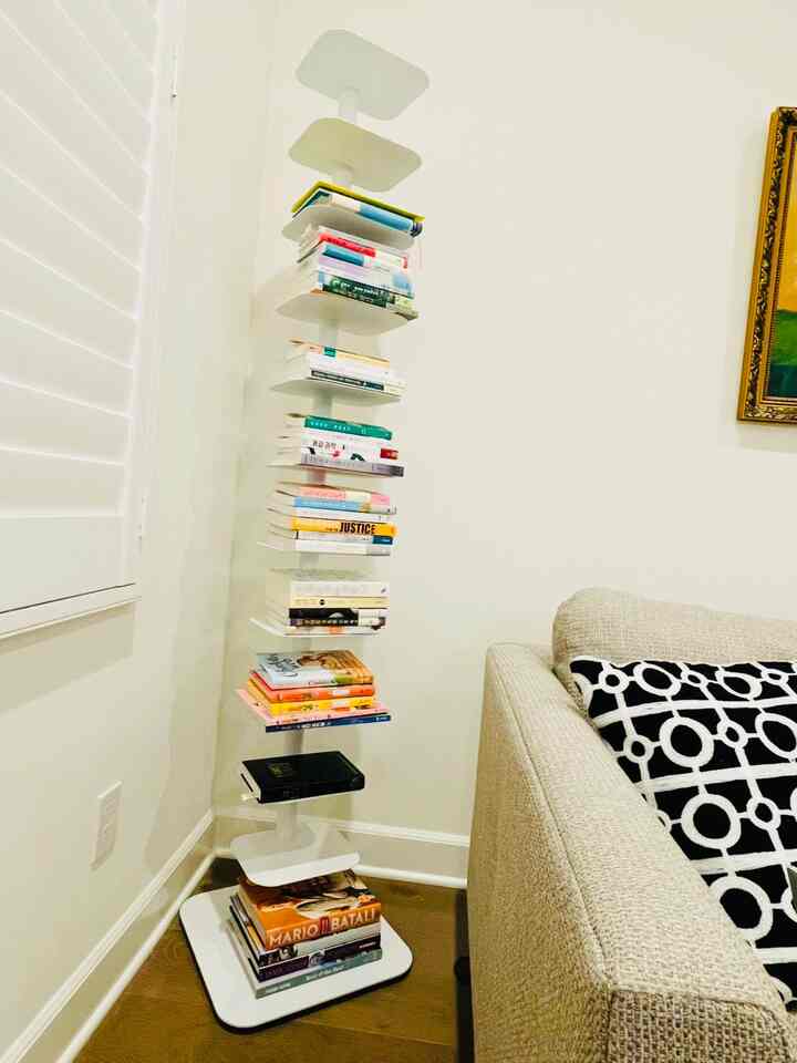 This is my favorite Story Bookcase.
#dwr #storybookcase #bookshelf 
#livingroominterior #livingroom 