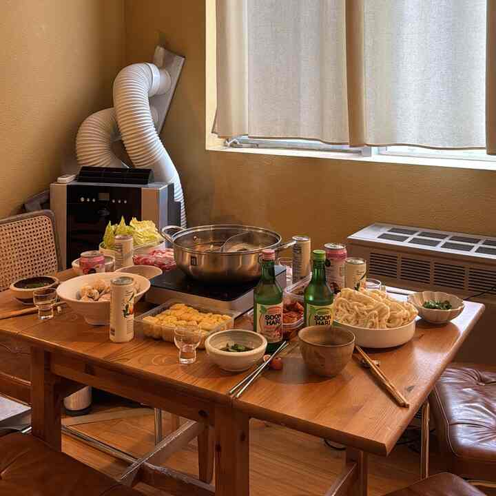 hotpot tablescape #hosting #athome #cozy