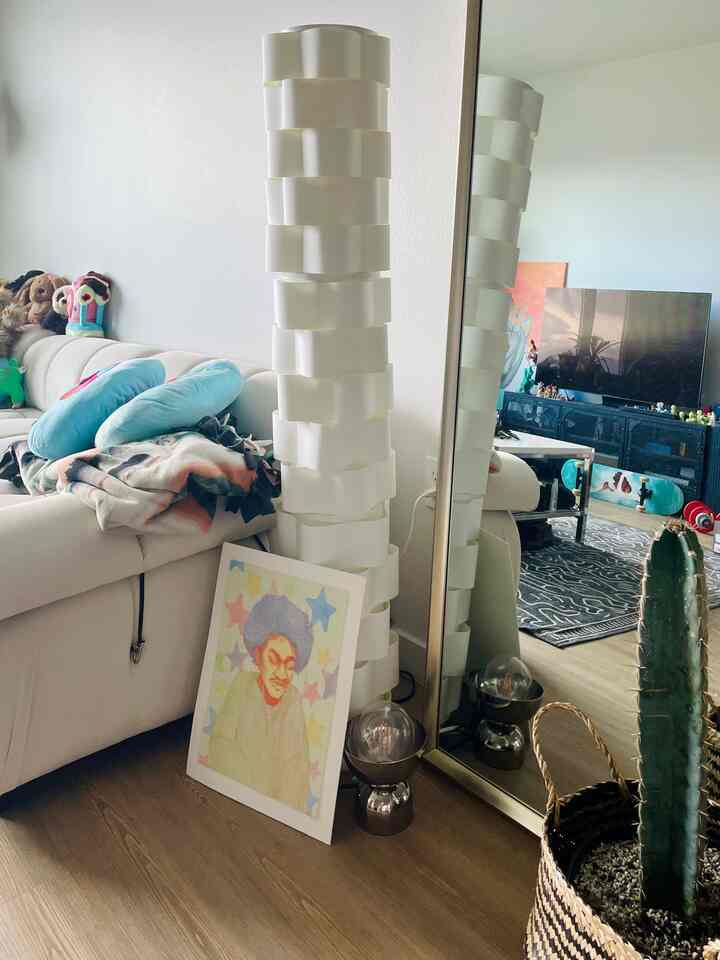 Loving how this mirror opens up my living room space #livingroom #floormirror #popsofcolor