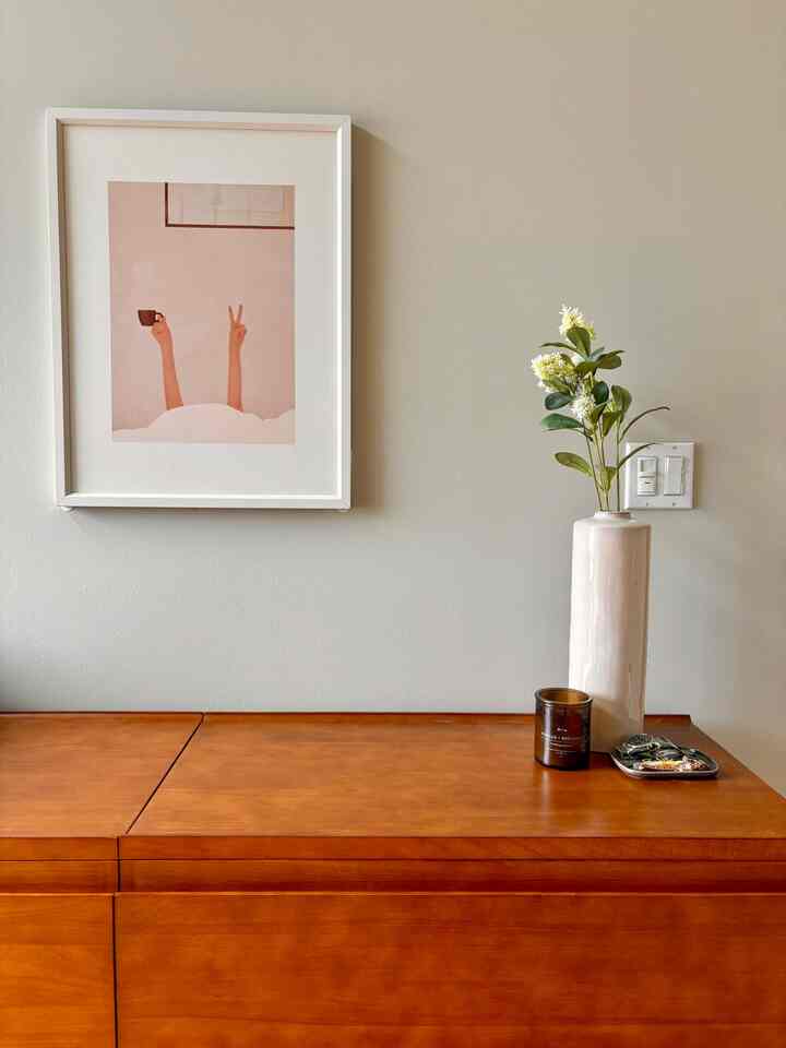 <span data-sheets-root="1" style="color: rgb(0, 0, 0); letter-spacing: normal; font-size: 10pt; font-family: Arial;">If you’ve seen my page, you’ve probably guessed how much I adore blush / dusty rose / muted spice tones. Luckily my fiance doesn’t mind all the pink 🩷 #thuma #bedroom #woodenfurniture&nbsp; #warmtoneinterior #pinktones #blushpink</span>