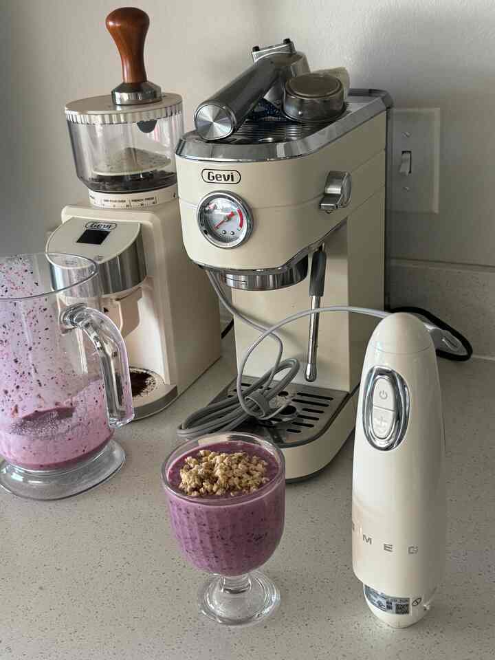 My fav smoothie 💗
#smeg #smoohie #breakfast #morning #morningroutine