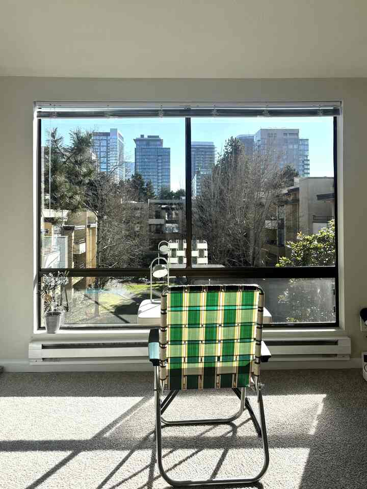 Nice weather today!!

#windowview #green #Viewourhouse #livingroom #balcony #balconyinterior #balconywindow #campingchair 