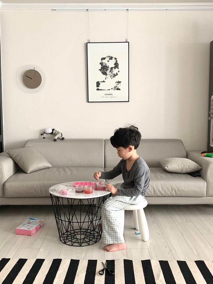 short form carousel card thumbnail