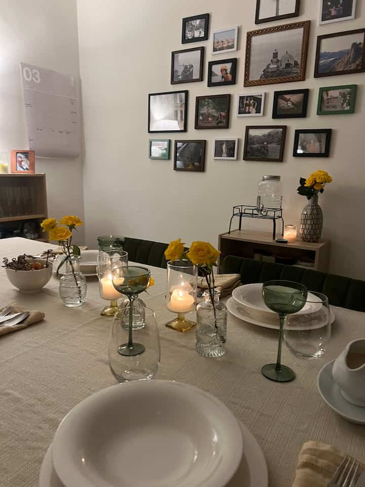 hosting makes me happy ❣️ always bringing the best dinnerwear for a double date night @ our place #hosting #diningroom #cozy #lowlight