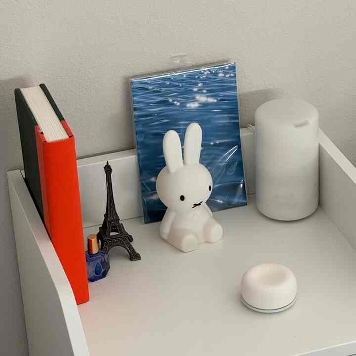 Some of the items to stay relaxed. 🐰 #nightstand #bedroom 