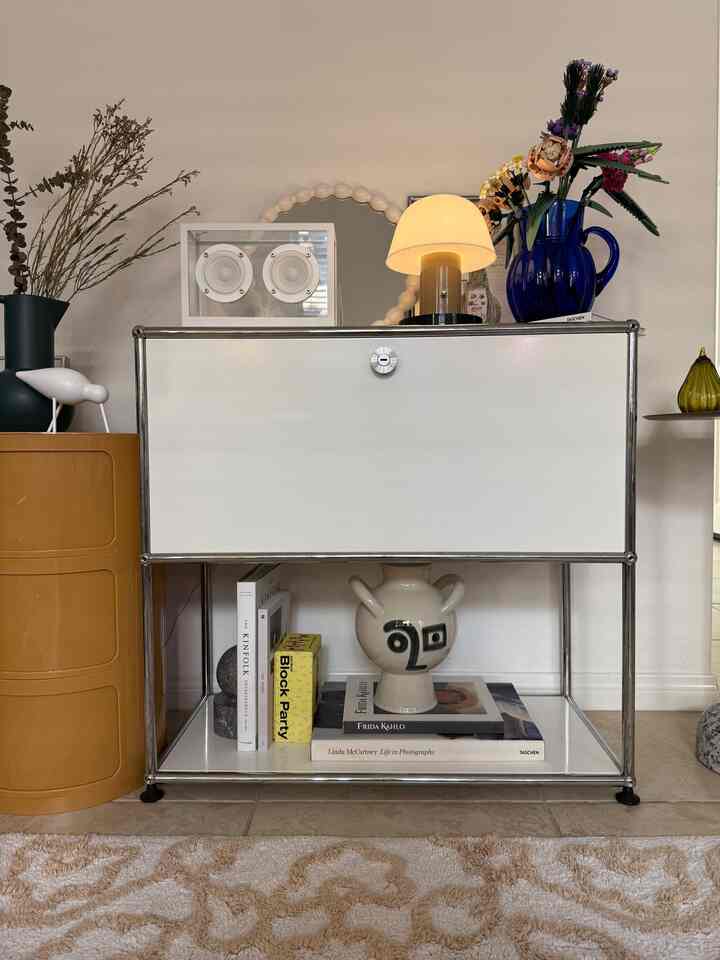 #usmhaller #usm #livingroominterior #livingroomorganizing #Organized #storageorganization #storageinterior 