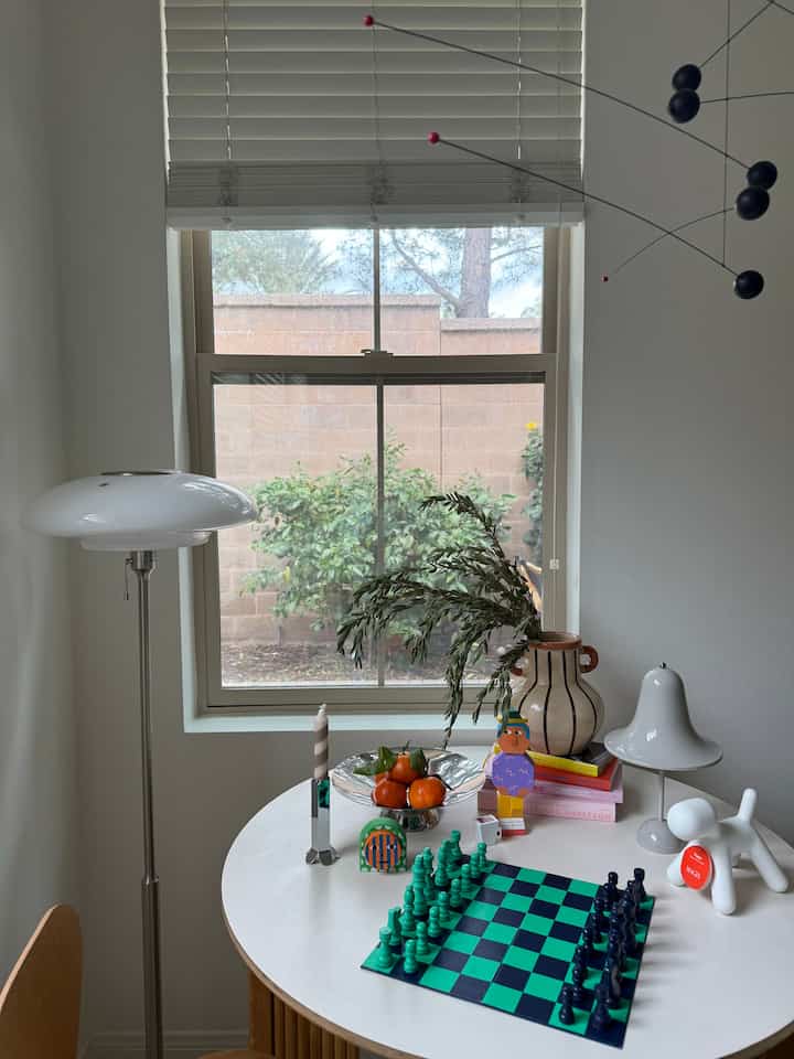 #colorofhouse #colorinterior #pointcolor #colorpoint #interiorgoods #livingroomdecor