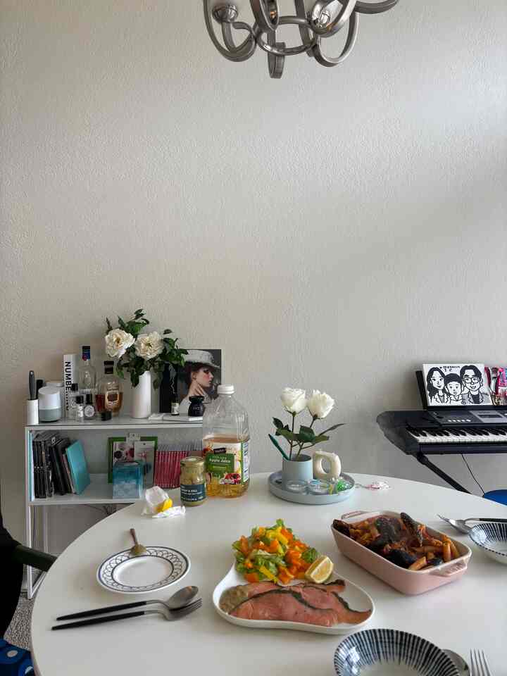 Today’s table setting 🤍🤍

#tableware #brunch #brunchplate #roundtable