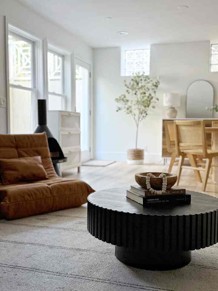 Basement living room
Design. #livingroominteriors #livingroomdesign #livingroomgoals