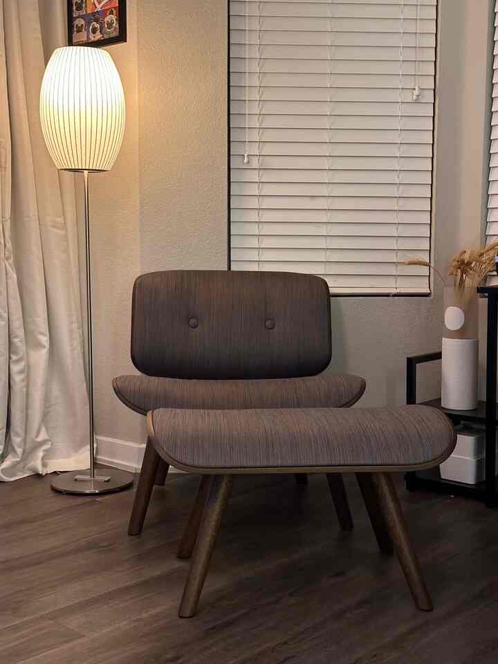 Cozy corner anyone? 

#InteriorDesign #CozyCorner #MidCenturyModern #HomeInspo #DesignDetails #ReadingNook #InteriorStyling #WarmLighting #ModernLiving #MinimalistDecor #FurnitureGoals