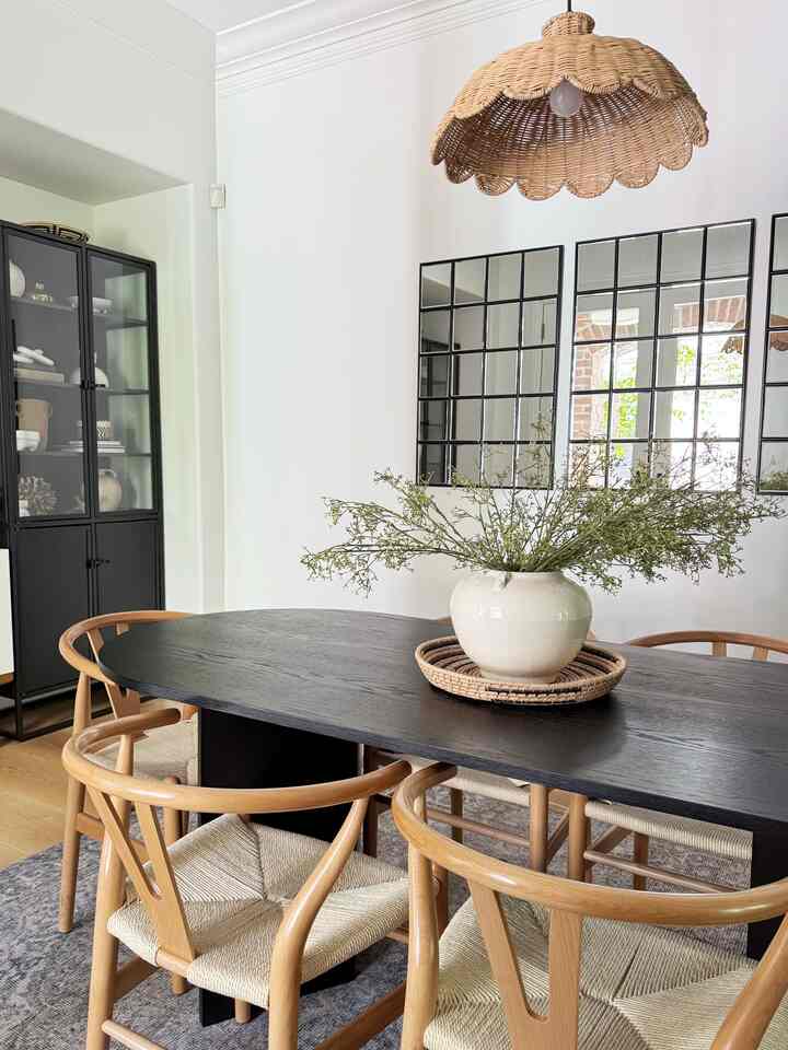 Dining room decor and design. #diningroomdesign #diningroomchair #diningroomstyling