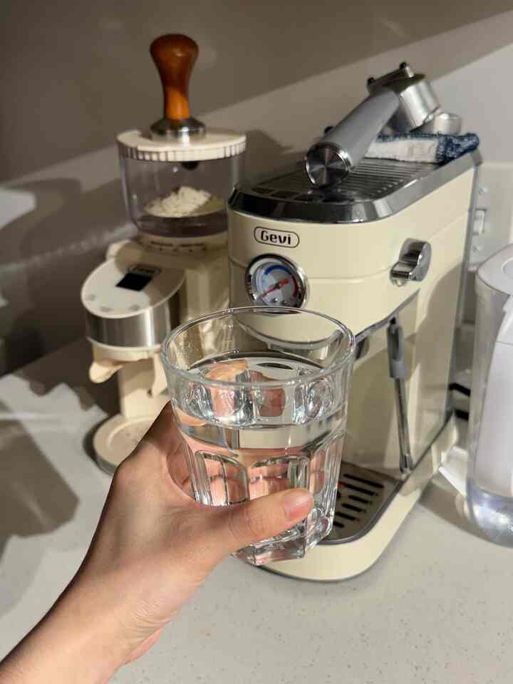 Does anyone know any other filters that are better than brita? Never tried any other ones💁🏻‍♀️
#coffee #brita #waterfilter #espressomachine 