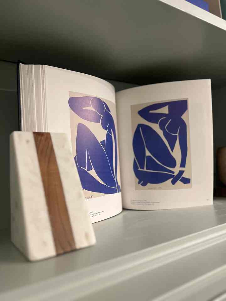 #ikea #officetelinterior #homeoffice #decoratemyroom #decoratemyroom #artbook #diybuiltin