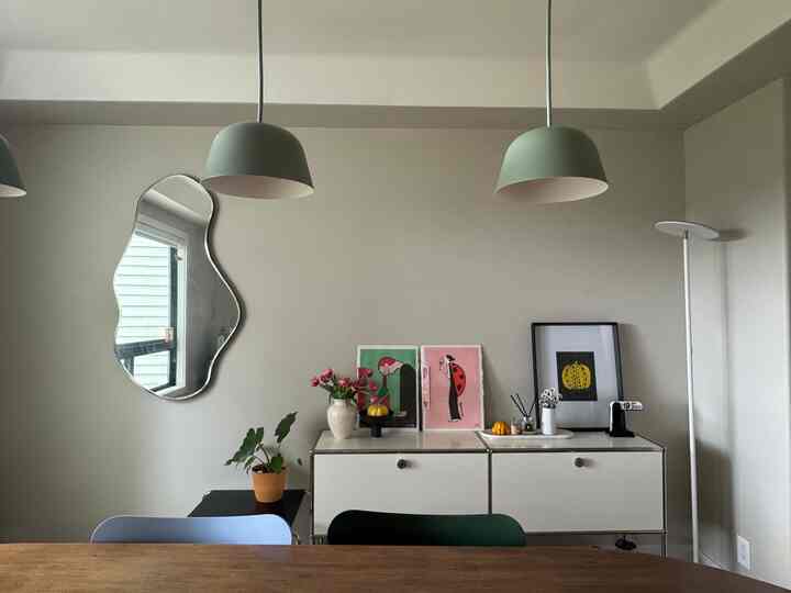 My favorite mirror
#Diningroom #color #mirrorinterior 