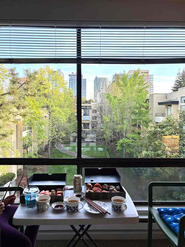 Terrace season is here! Time for those picnic vibes.

#terrace #Viewourhouse #picnic
