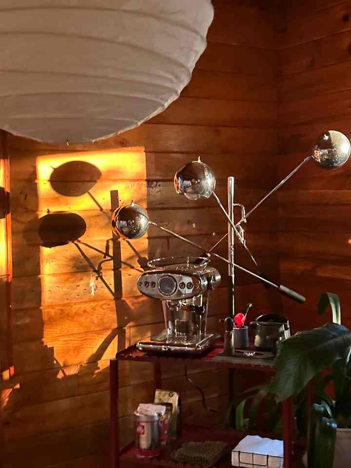 🙈💙 

#colorofhouse #colorinterior #70s #cabinhome